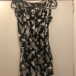 Button up short romper